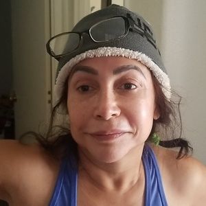 Meet your Posher, Alma